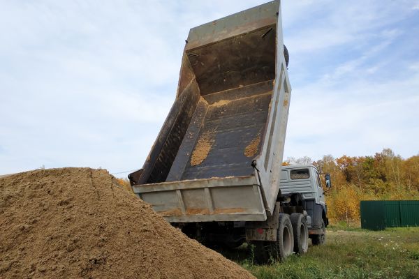 Topsoil Delivery in Richmond