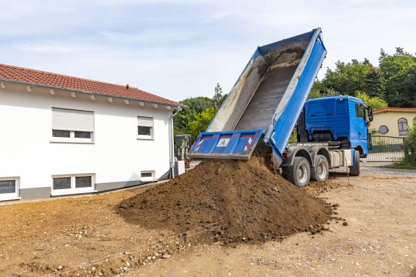 Garden Dirt Delivery in Richmond