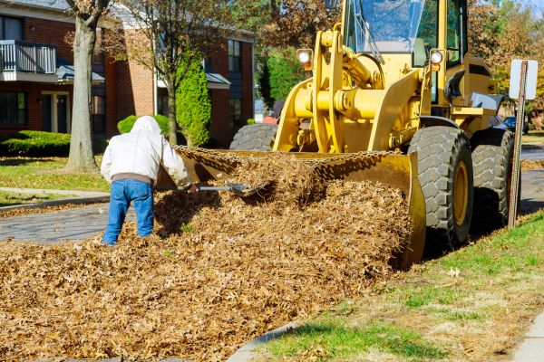 Mulch Hauling in Richmond