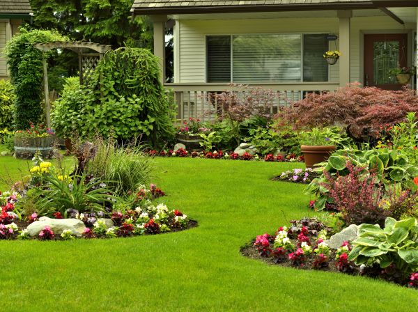 Flower Garden Planting in Richmond