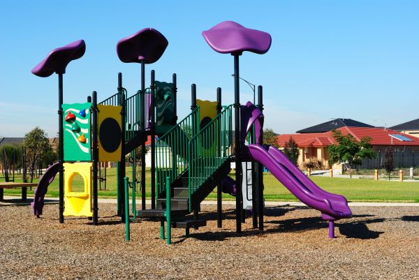Playground Mulch Removal in Richmond