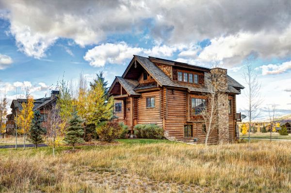 Cabin Landscaping in Richmond